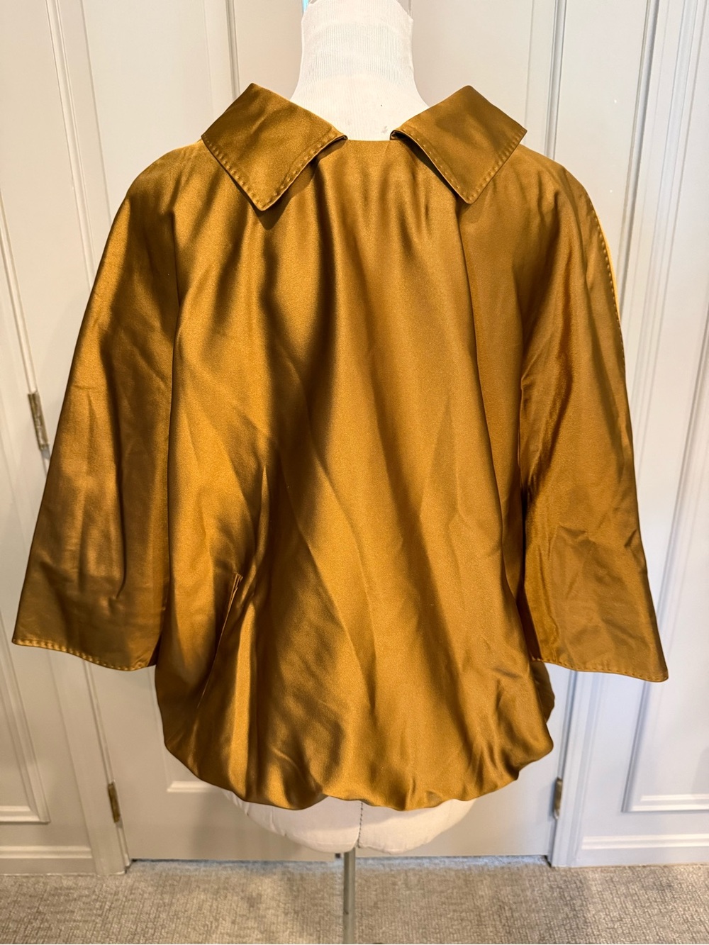 Rena Lange Size 12 Silk Blend Women's Satin Balloon Top Jacket Coat in Mustard